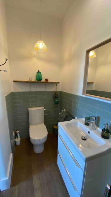 Le Presbytere - Touillon, Jacuzzi, 4 Chambres Pour 10 المظهر الخارجي الصورة